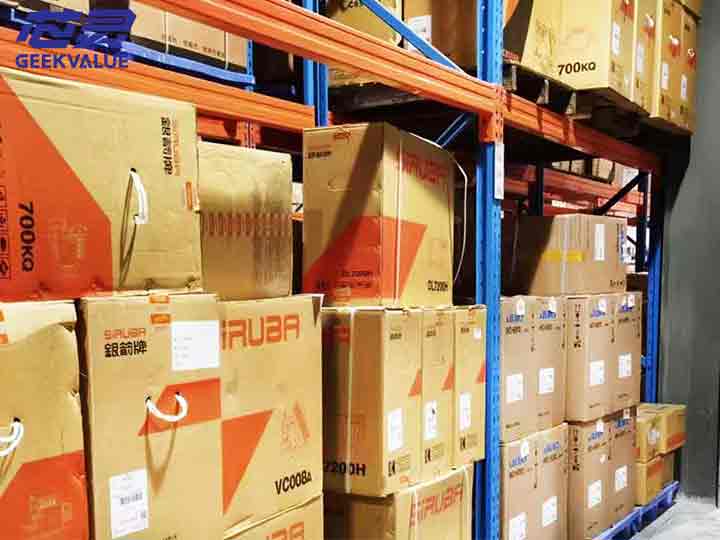 Which Sewing Machine Is Suitable For Beginners?